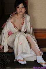 Busty Japanese Girl Anri_Okita