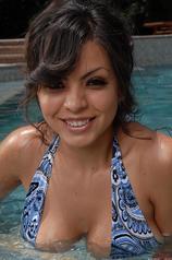 Yurizan Beltran Strips Off Her Bikini In The Pool