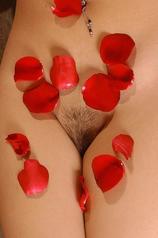 Yurizan Beltran Covers Her Hot Body