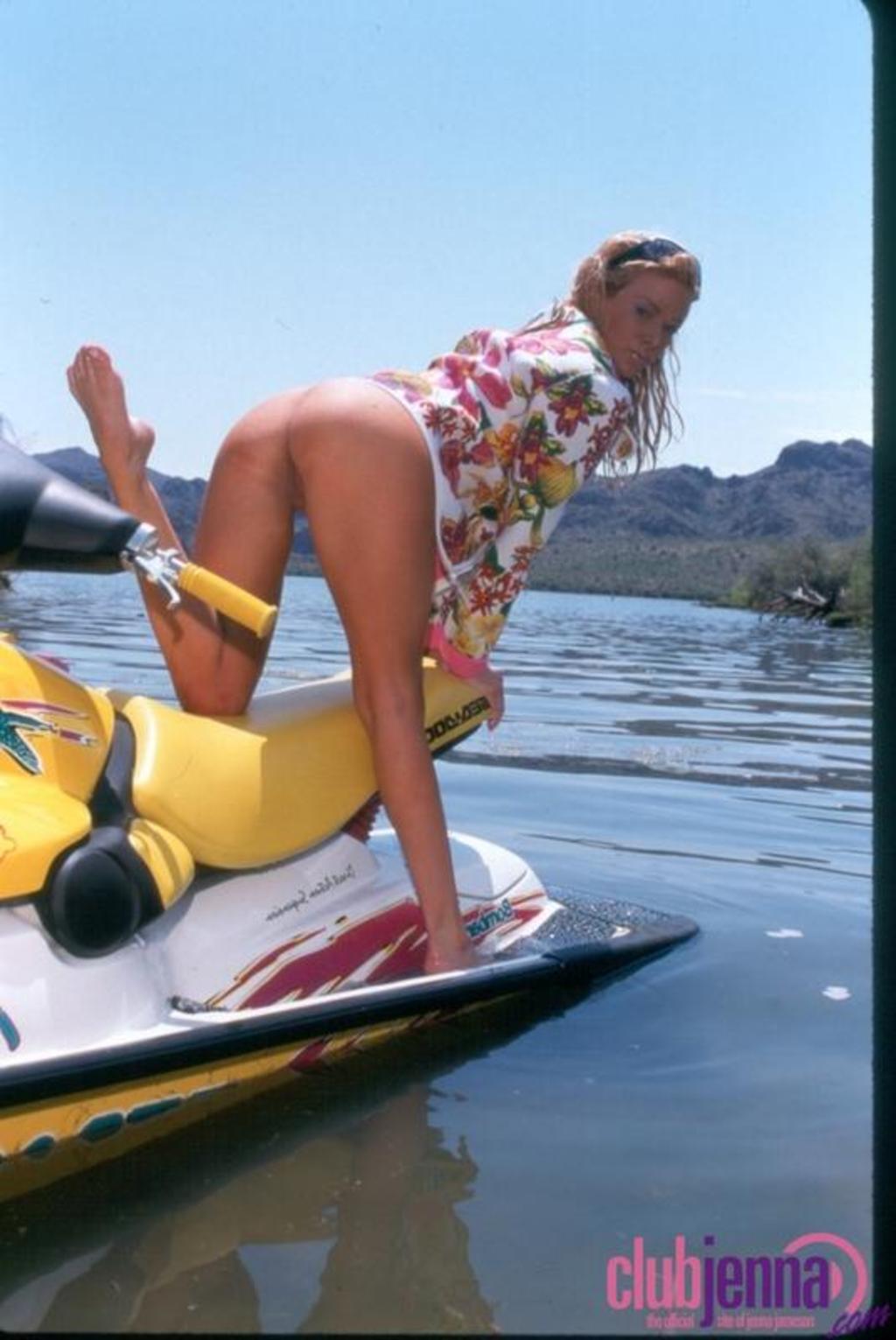 Jenna Jameson Takes A Jetski For A Spin 04