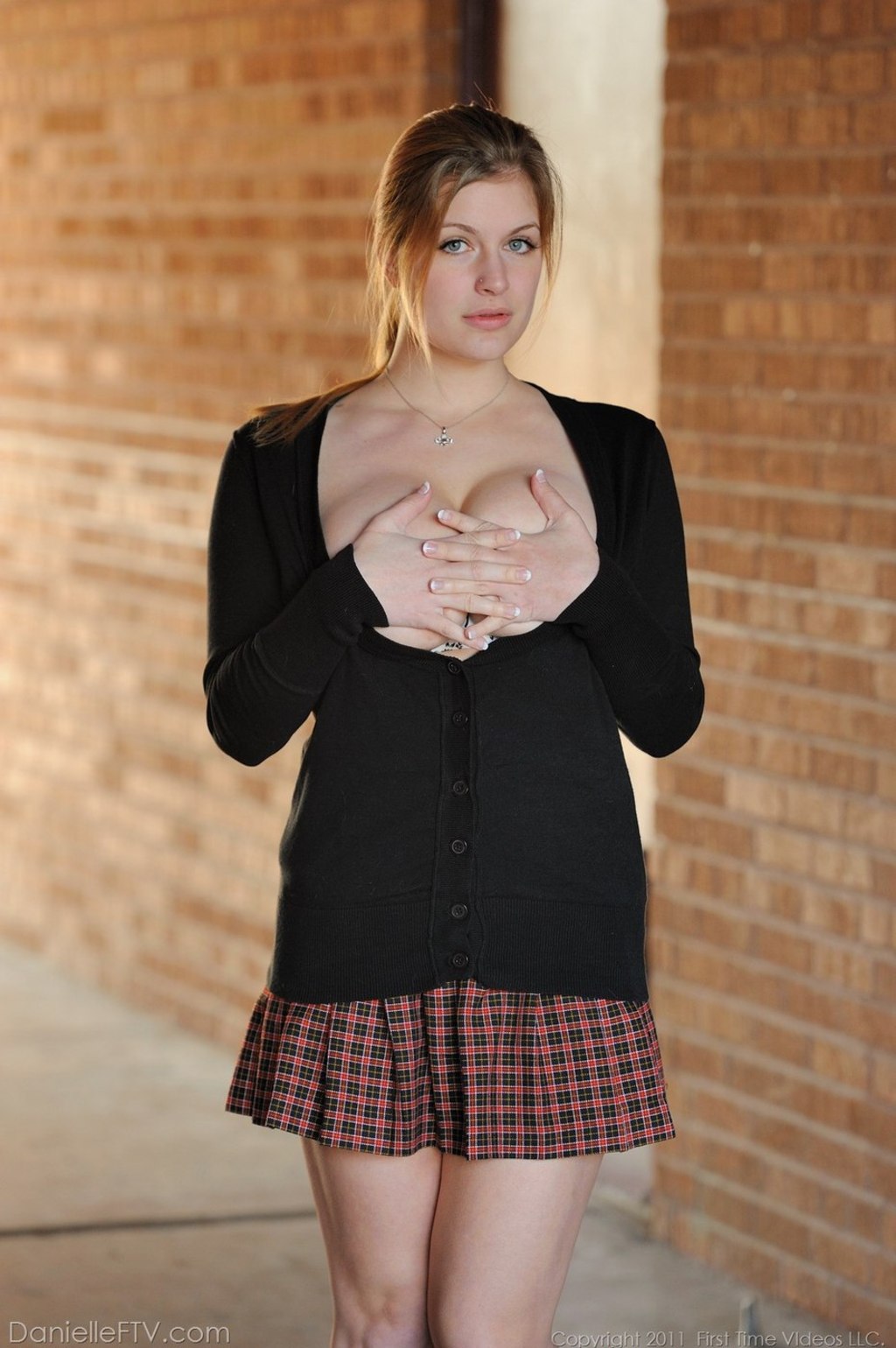 Hot Blonde Danielle  00