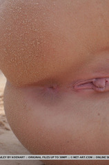 Busty Blonde Girl Viola Bailey