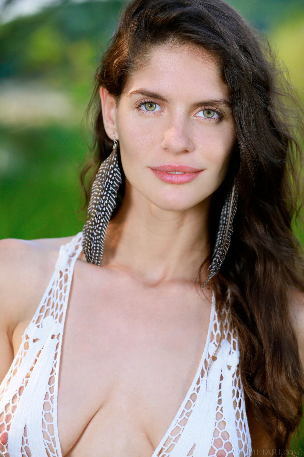 Natural beauty Yasmina 01