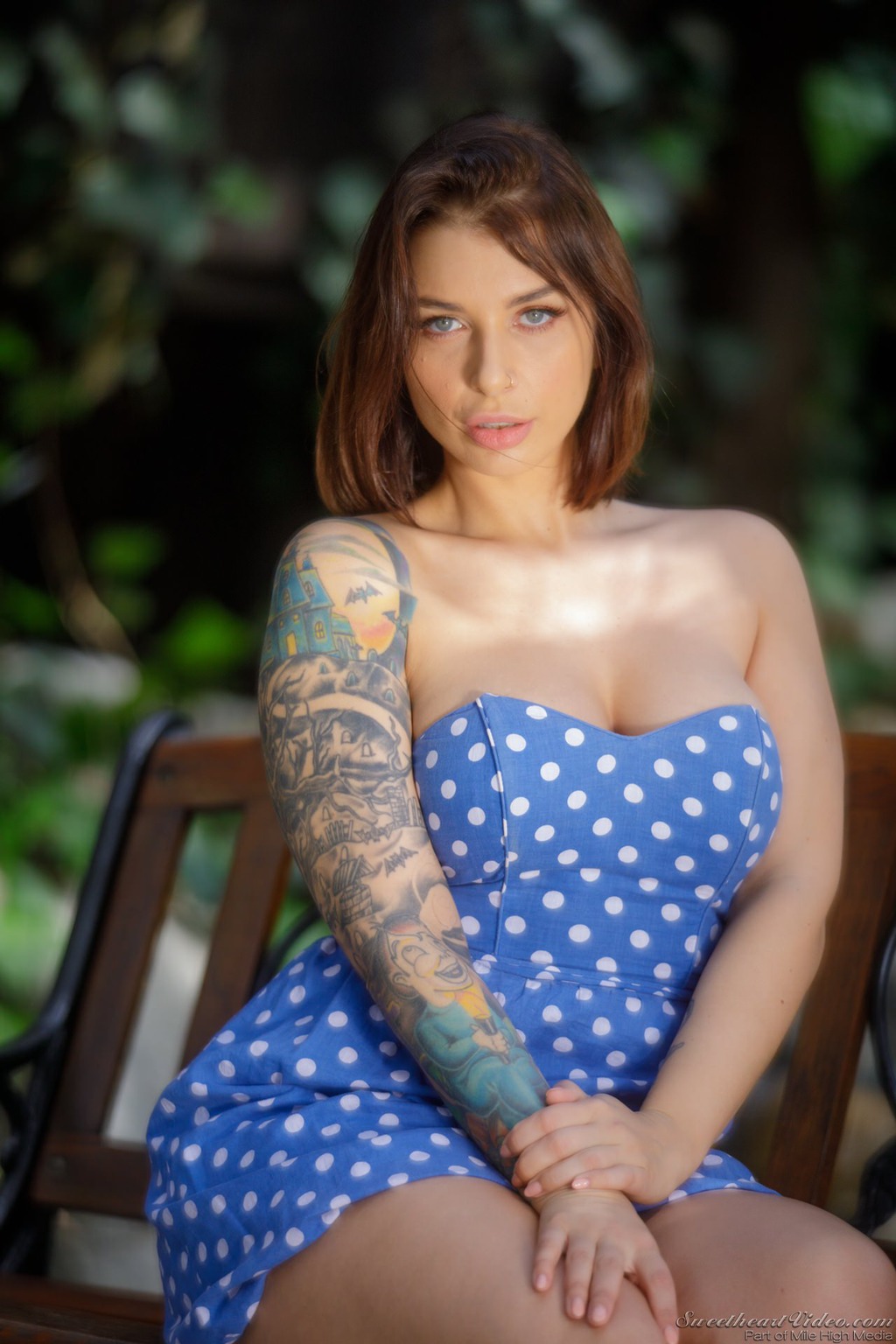 Ivy Lebelle Lovely Strip 02
