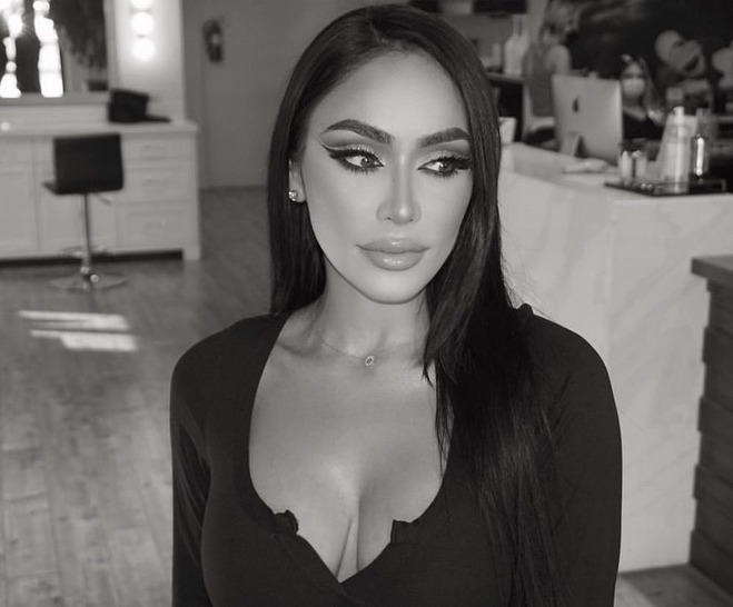 Stacy Lorea Amateur Pearl 09