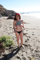 Tessa Fowler Gets Naked Outdoors