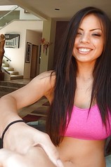 Curvy Latina Babe Yurizan Beltran 