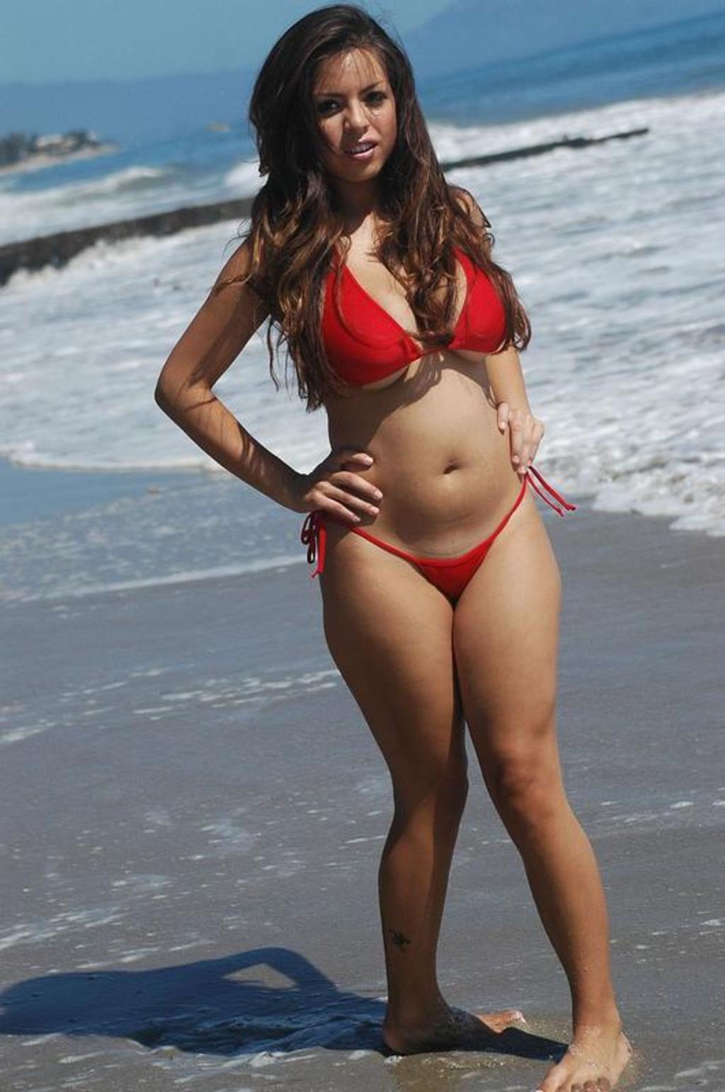 Yurizan Beltran Red Bikini 03